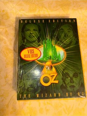 Vintage THE WIZARD OF OZ. Deluxe Edition Movie Set. Very Rare 1998 VHS